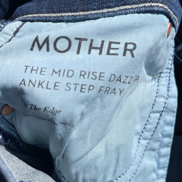 Mother The Mid Rise Dazzler Ankle Step Fray - size 25 - Picture 6 of 9
